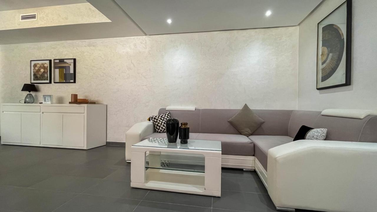 Apartment In City Center Ταγγέρη Εξωτερικό φωτογραφία